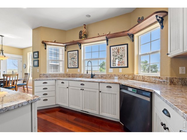 Property Photo 15 