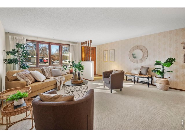 Property Photo 5 good sized rooms