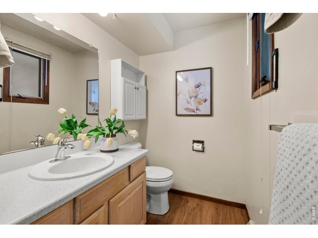Property Photo 18 primary bathroom