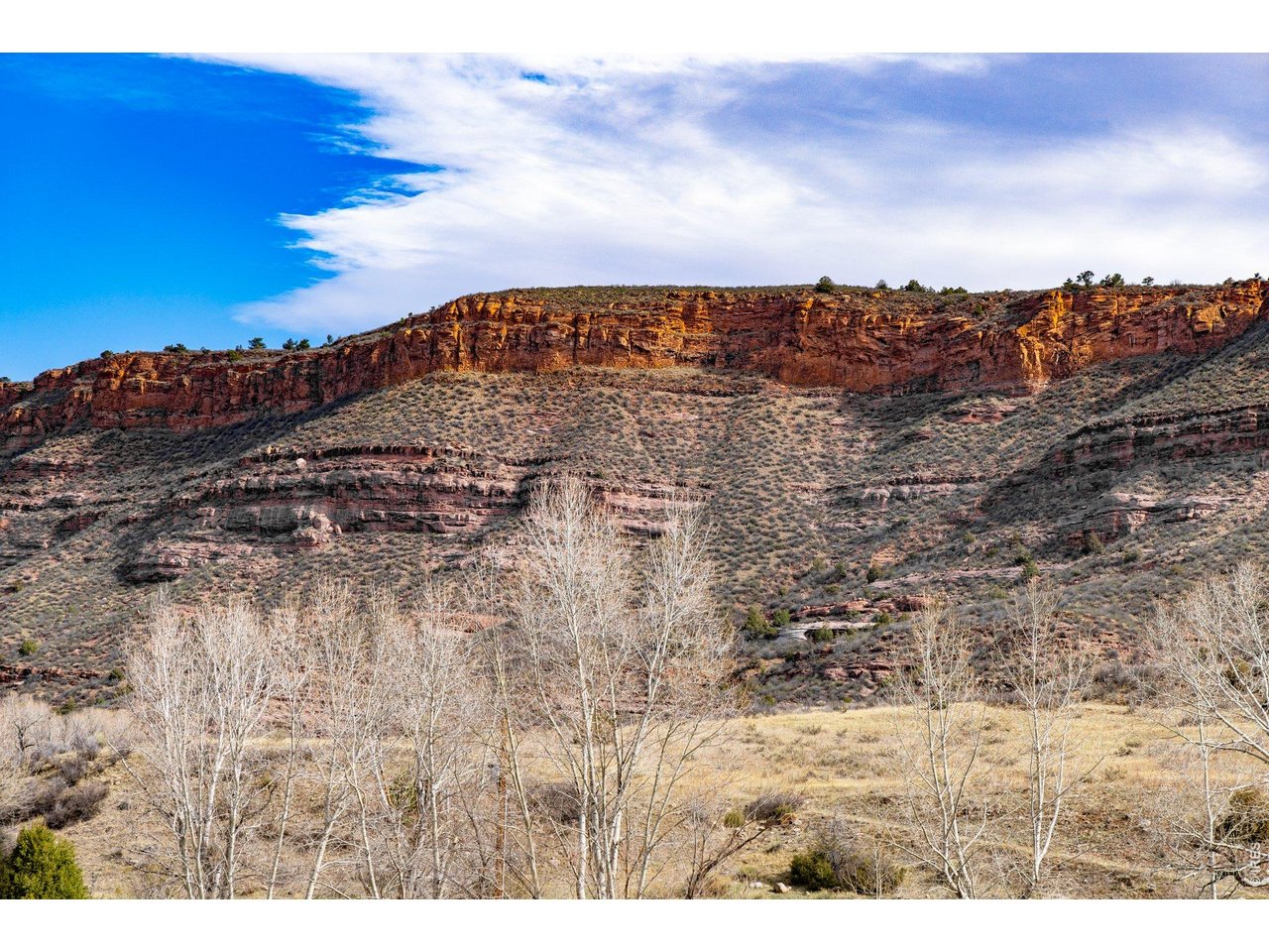 Redstone Canyon is set within beautiful walls of sandstone and just outside the City of Fort Collins and just down the road from Horsetooth Mountain Park. 