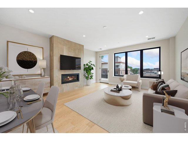 Property Photo 5 Living room with fireplace