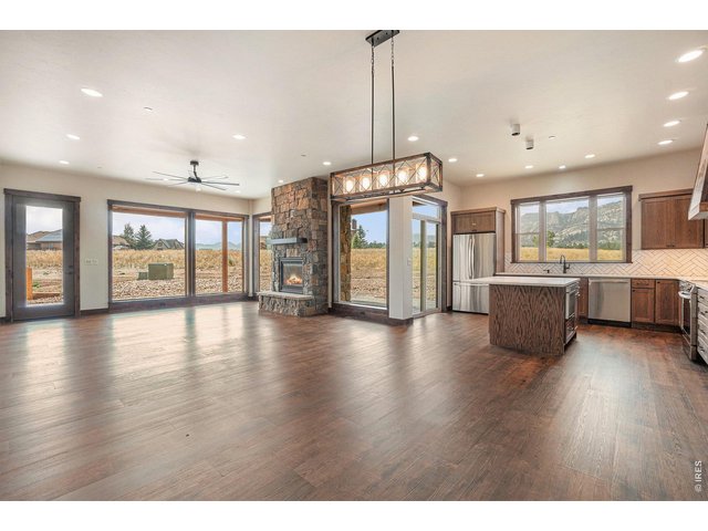 Property Photo 3 Open concept living