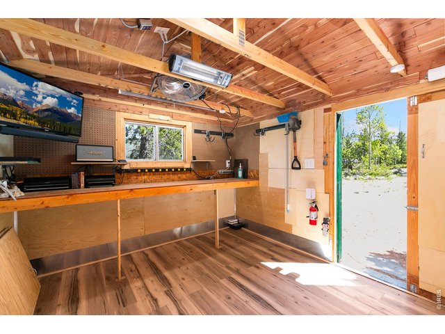 Property Photo 17 Heat and TV + Power