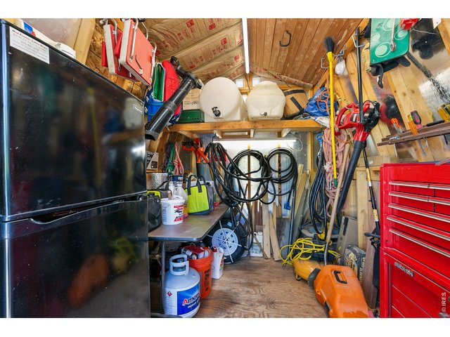 Property Photo 18 Plenty of goodies will remain to help you enjoy this lot