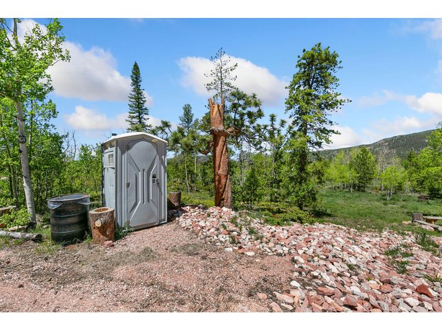 Property Photo 20 Porta potty stays!