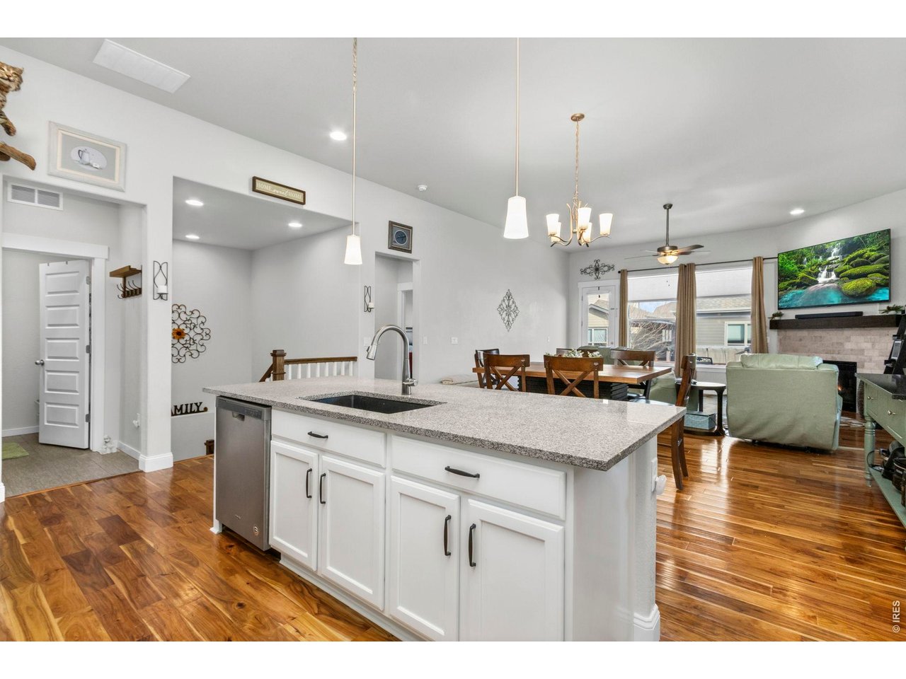 Large kitchen island
