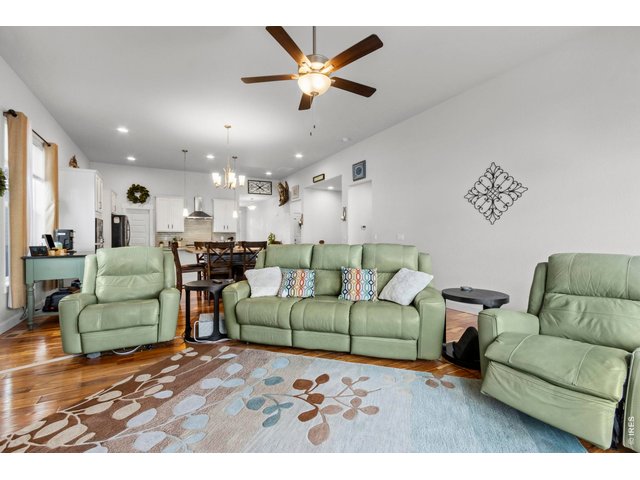 Property Photo 19 Abundance of space in the main floor living room