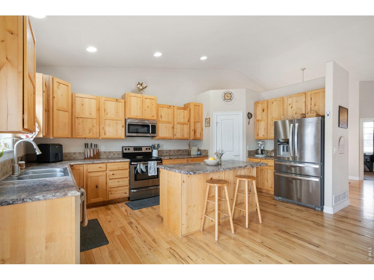Large Open Kitchen