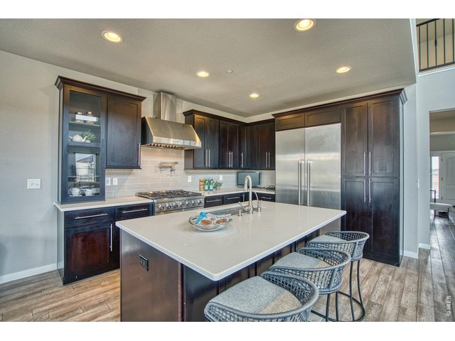Property Photo 16 Kitchen