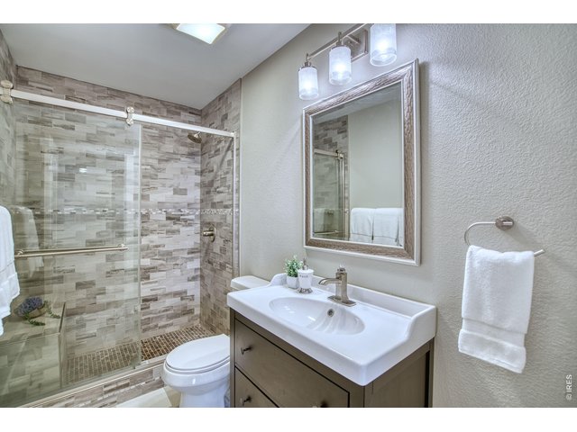 Property Photo 33 Bathroom in Basement