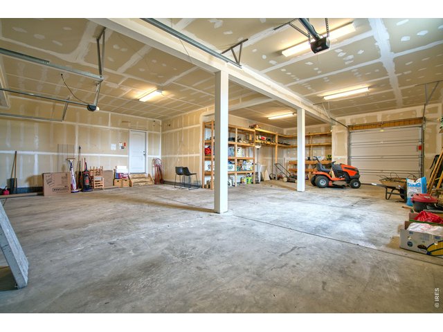 Property Photo 34 5 Car Garage with Drive Through