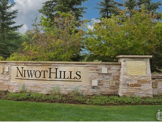 6696 Jacqueline Ct Niwot, CO 80503