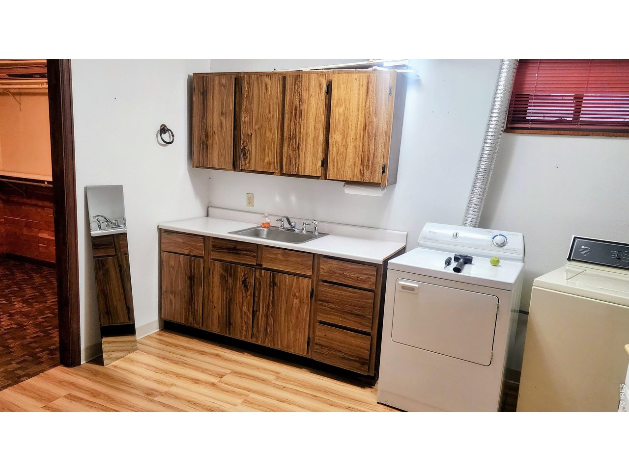 Laundry Kitchenette