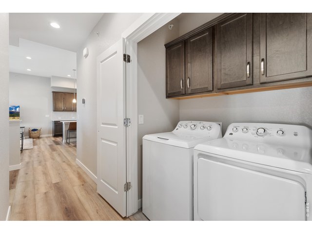 Property Photo 11 Conveniently located washer and dryer.