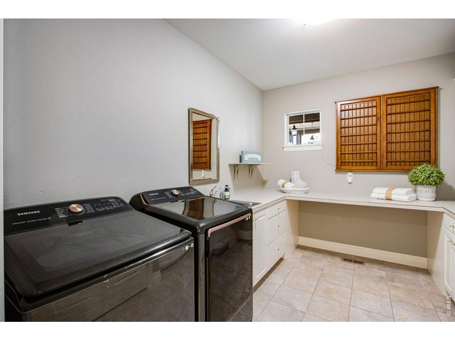 Property Photo 42 Very Large Laundry