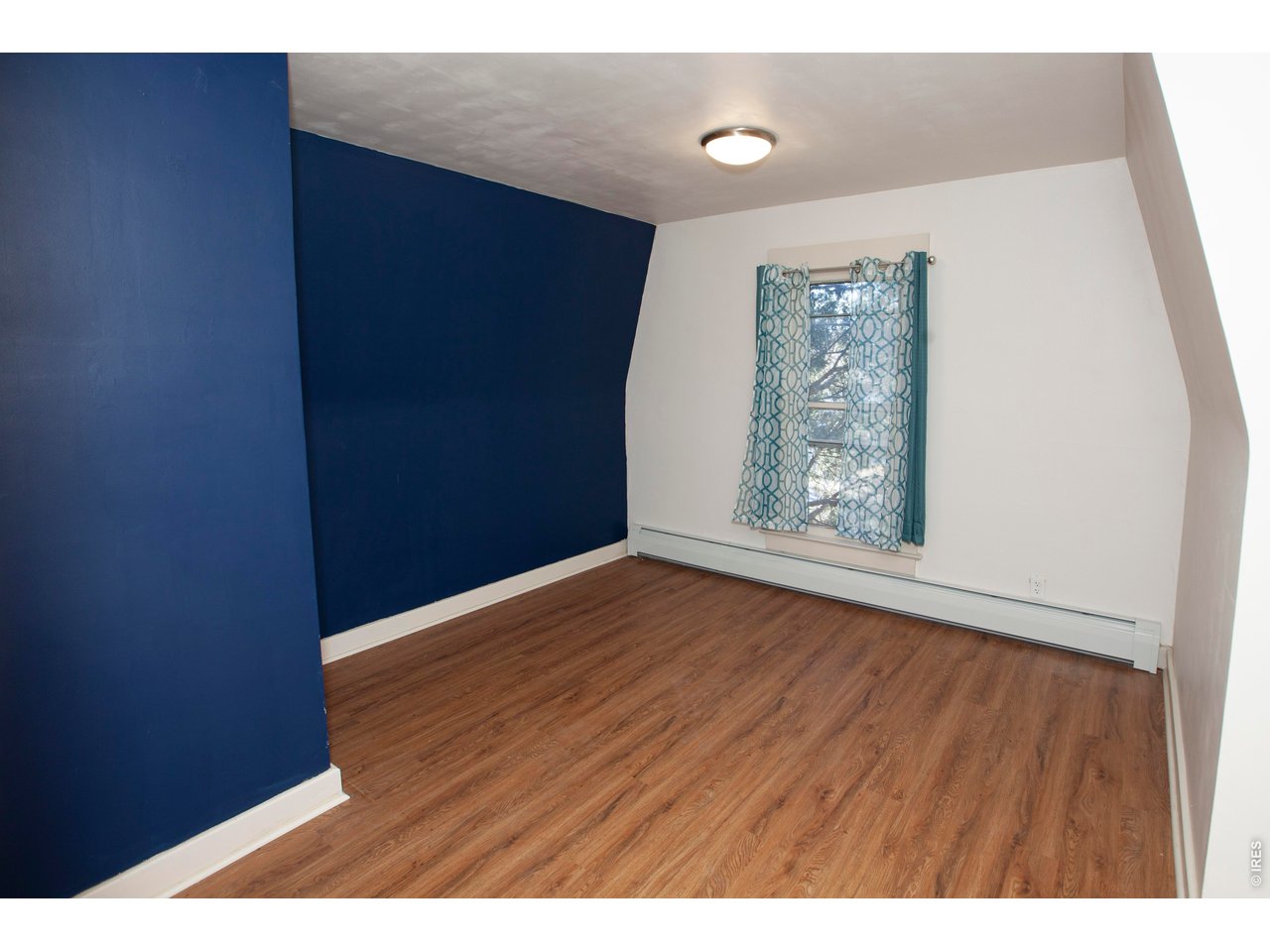 Bedroom 4 (non-conforming)