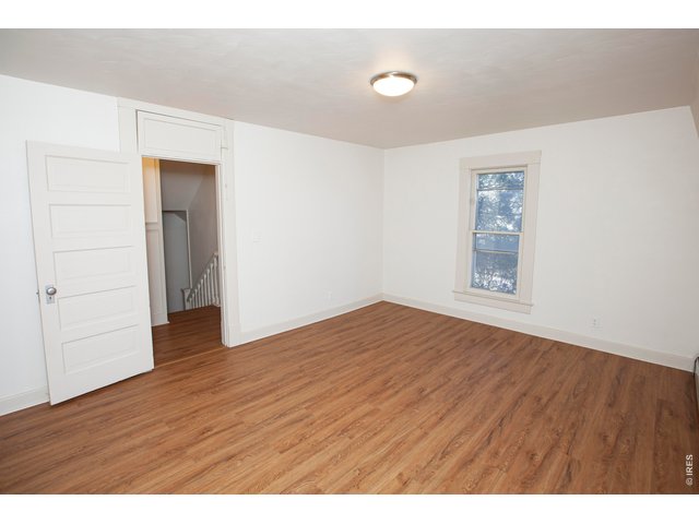Property Photo 24 Bedroom 2 (non-conforming)