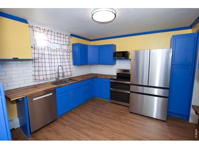 Property Photo 42 Kitchen