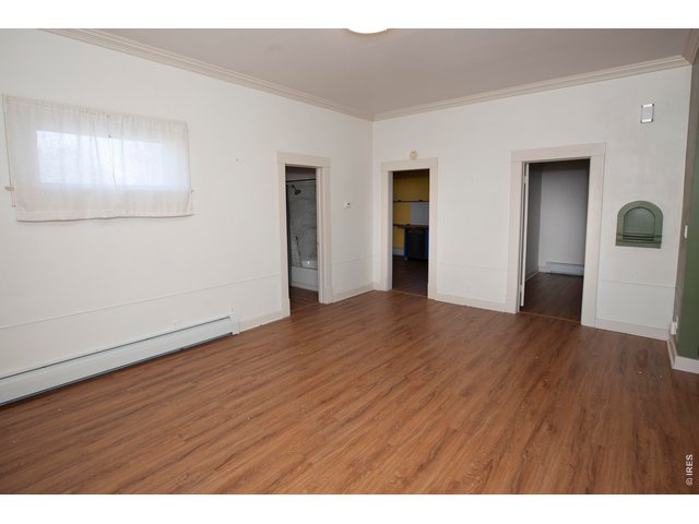 Property Photo 16 Dining room