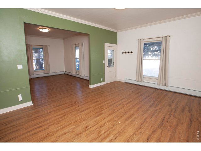 Property Photo 13 Dining room