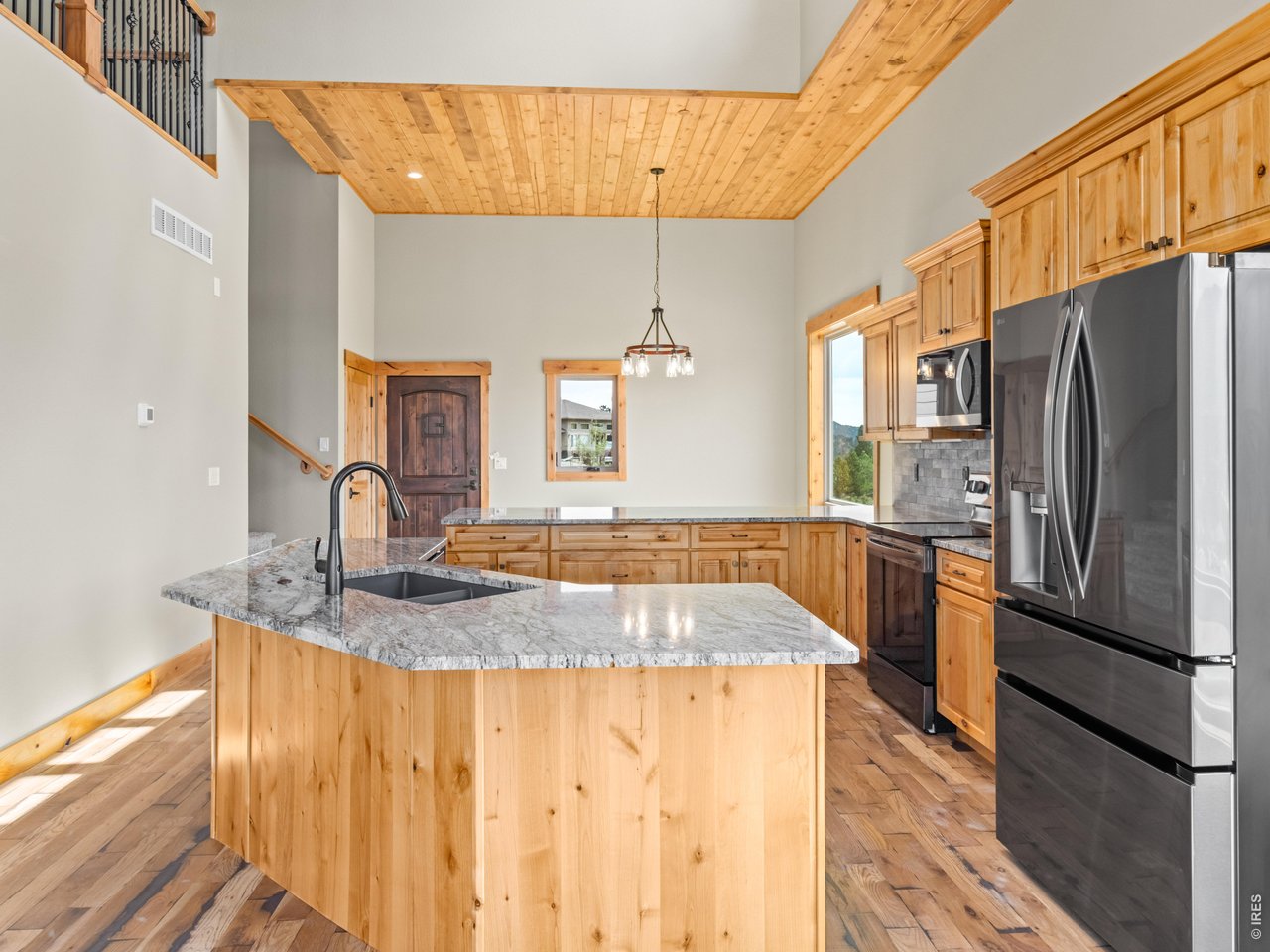 Kitchen Island