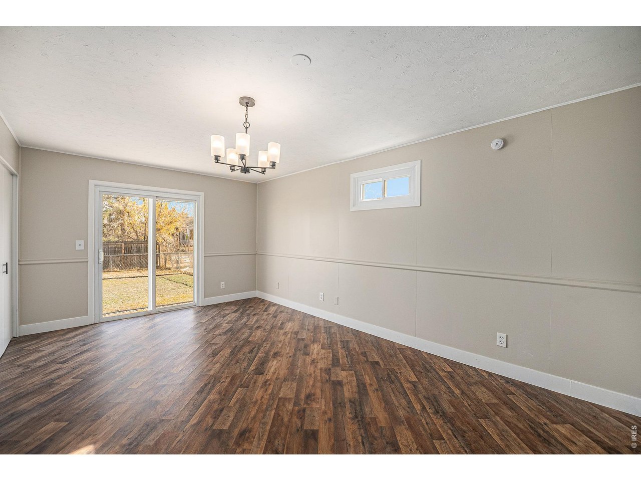 Property Photo 20 Dining Room/Laundry Area