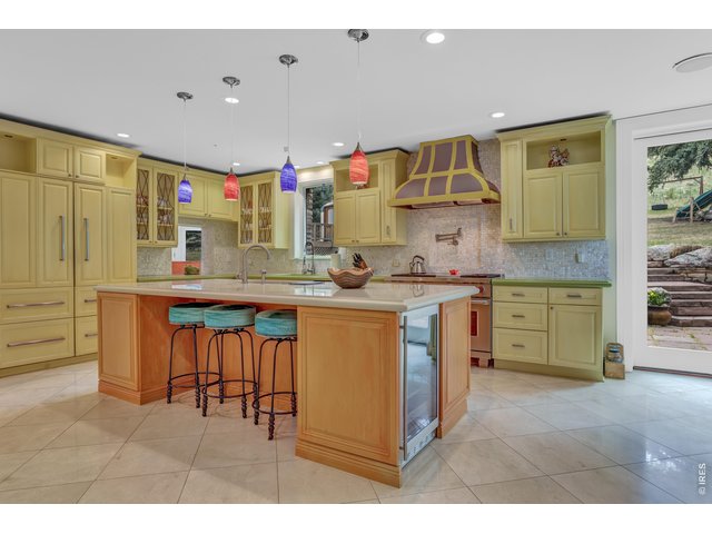 Property Photo 12 A gourmet chef's kitchen!