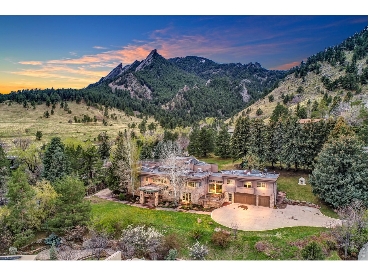 770 Circle Drive residence backing to unmatched views of the iconic Flatirons.