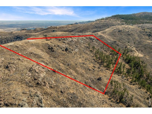 Property Photo 6 Lot lines are approximate