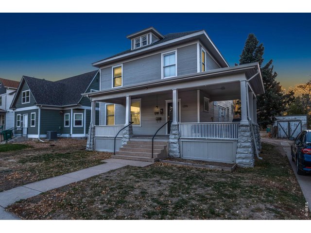 Property Photo 2 Fantastic opportunity to own a turn-key multi-unit investment property ideally located near UNC