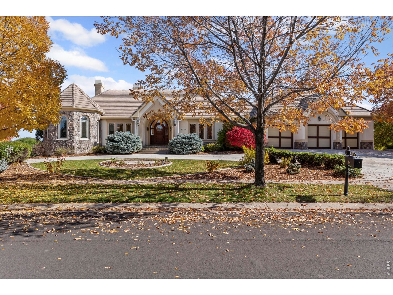 Welcome to 8228 Three Eagles Drive