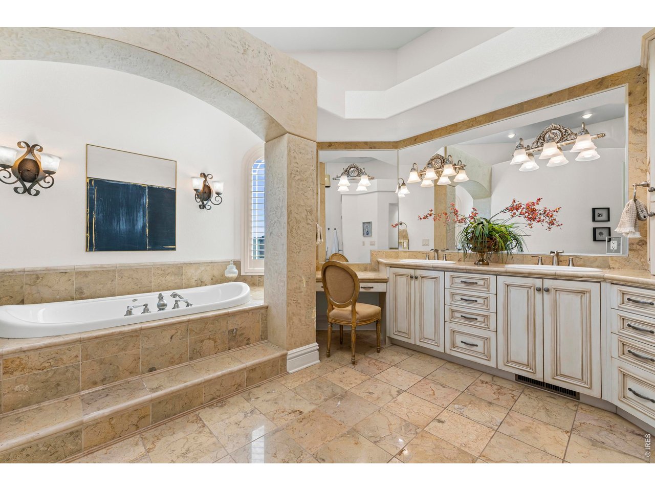 Primary Bathroom Suite