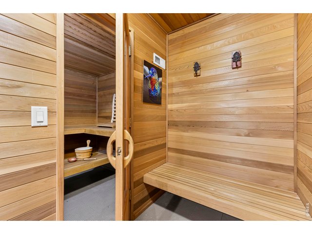 Property Photo 36 Built In Sauna