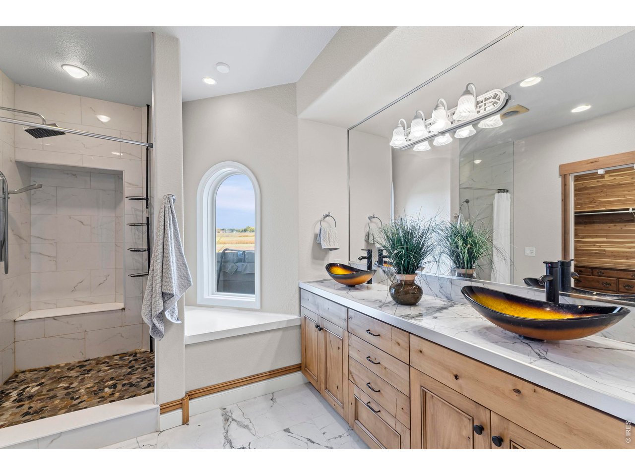 En-Suite Bathroom for Bedroom 5