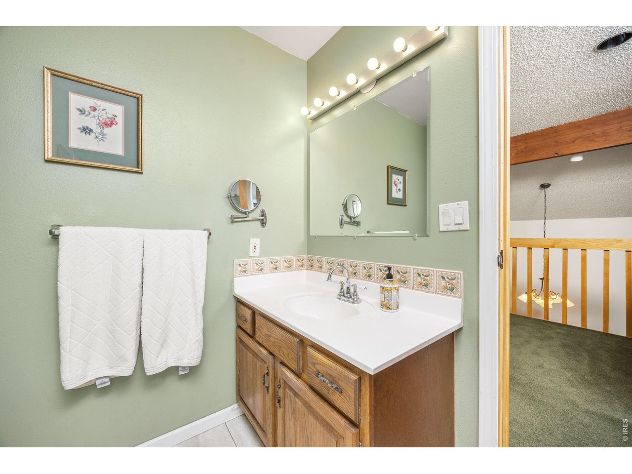 Upstairs bathroom