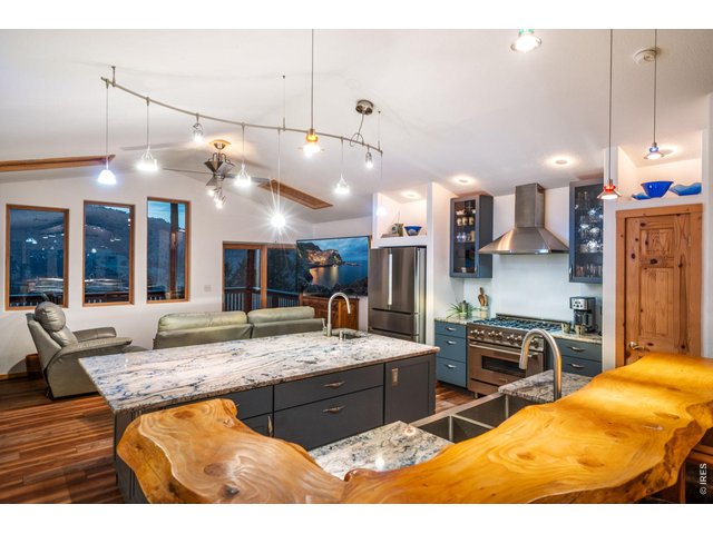 Property Photo 14 