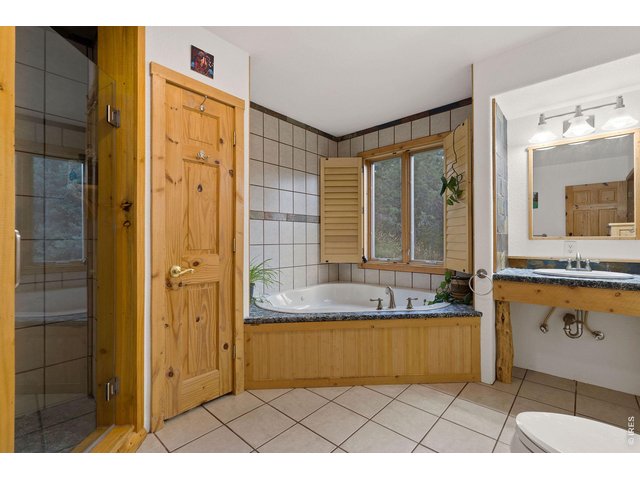 Property Photo 25 