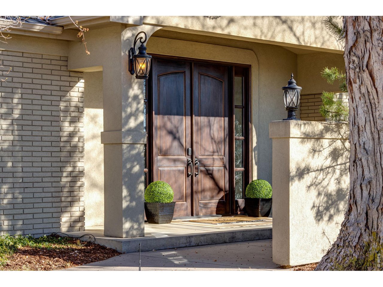 Double Door Entry