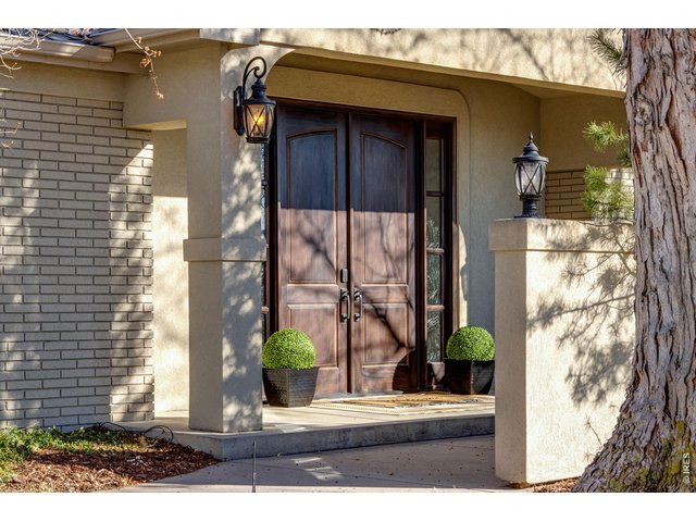 Property Photo 7 Double Door Entry