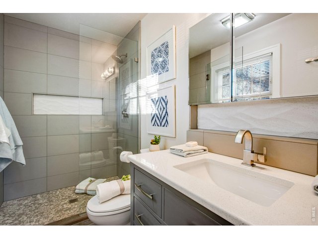 Property Photo 35 Guest Bath