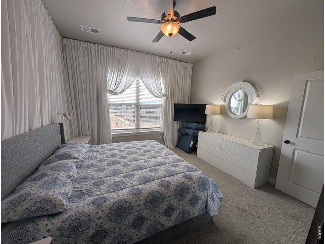 Property Photo 13 Master bedroom