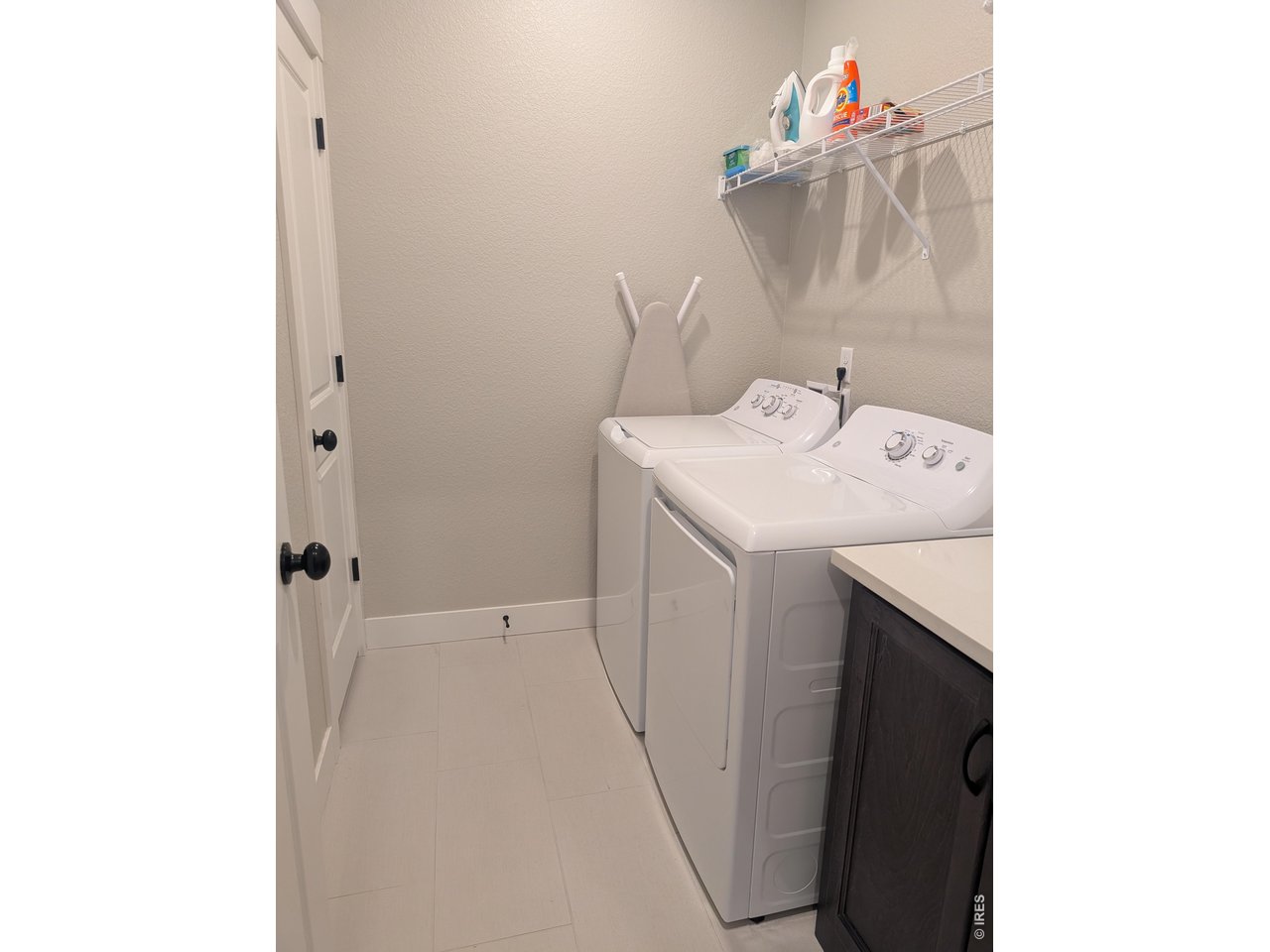 Washer & Dryer included