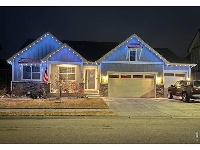 Property Photo 34 Permanent lighting package