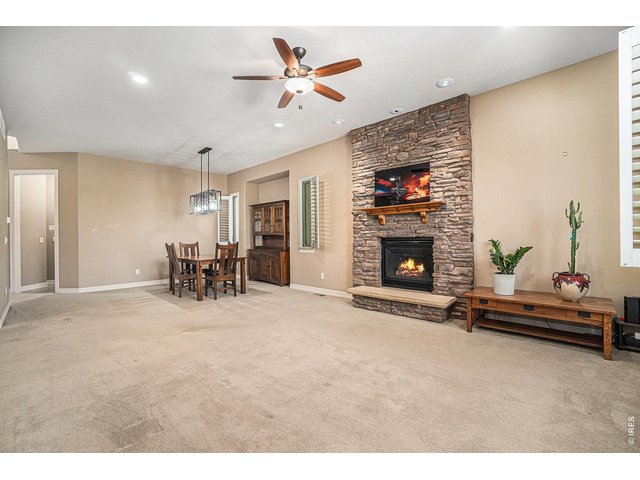 Property Photo 7 Dining room/Living room