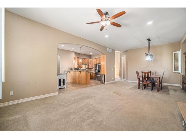 Property Photo 11 Open floor plan