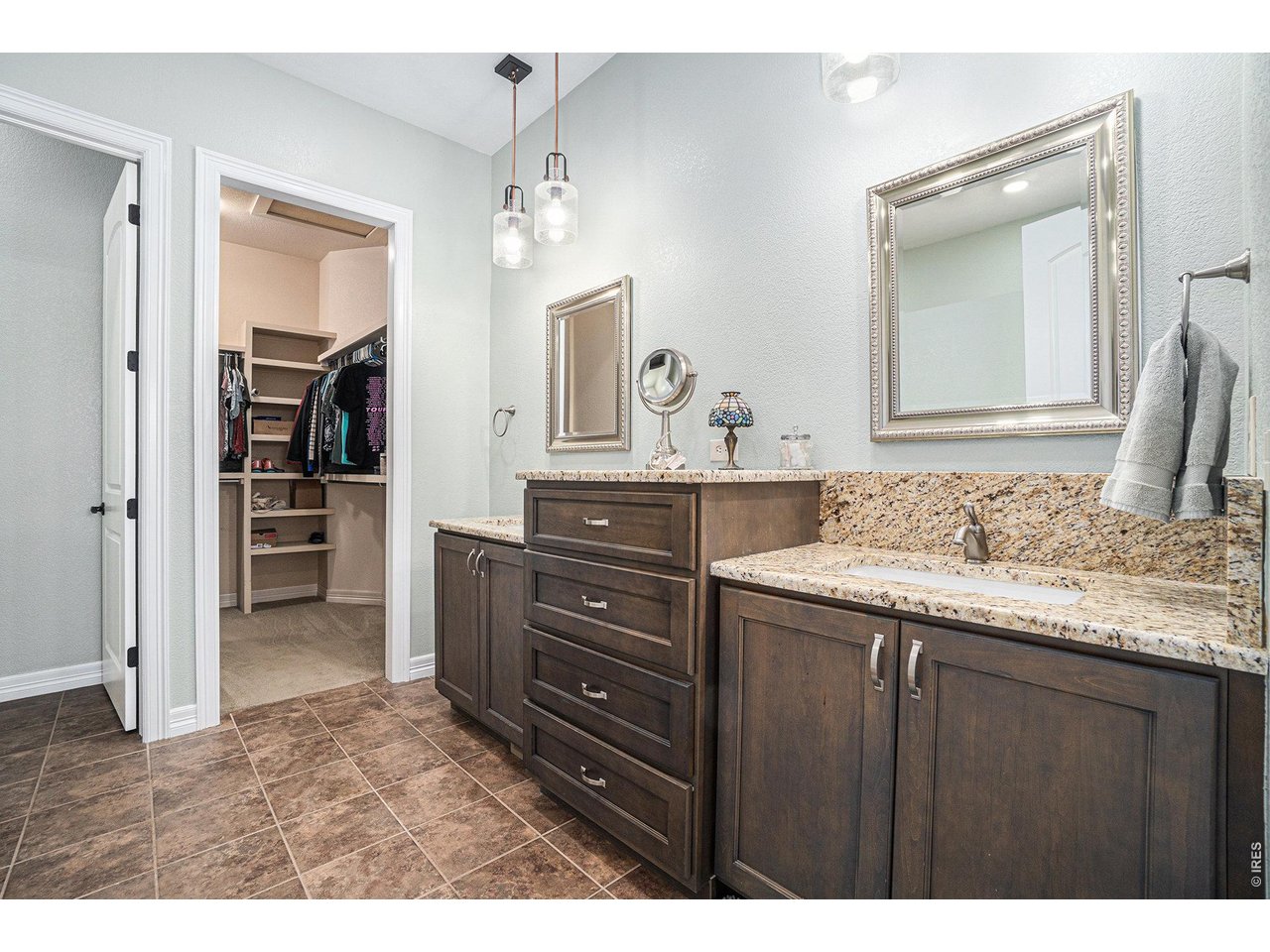 Primary 3/4 bath 