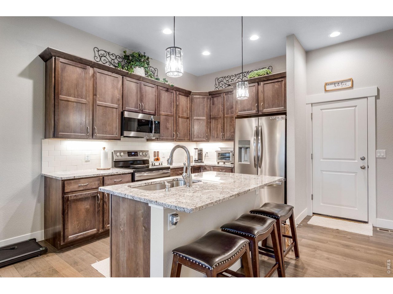 garage access from kitchen