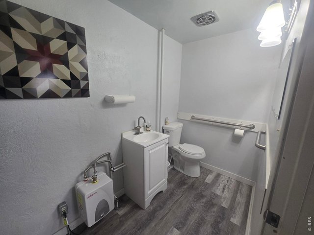 Property Photo 14 
