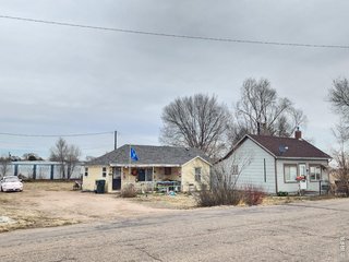 404-406 Kochia Way Sterling, CO 80751