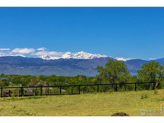 1632 Benjamin Ln Lafayette, CO 80026